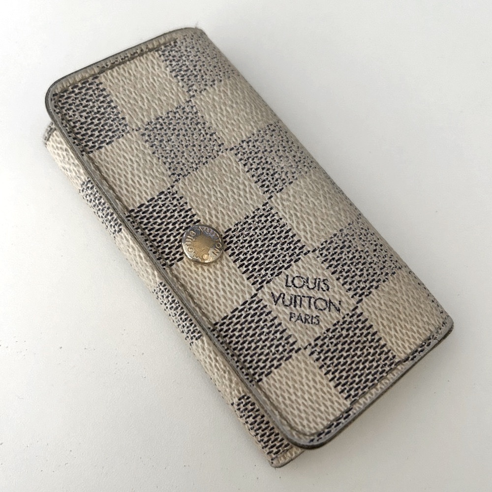 Louis Vuitton Damier Azur 4 Key Holder Keychain